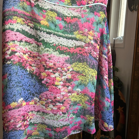 Yumi Multicolor Floral Mini Dress 6/8 - Picture 3 of 16